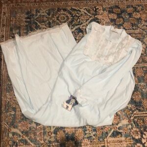 Vintage Miss Elaine nightgown